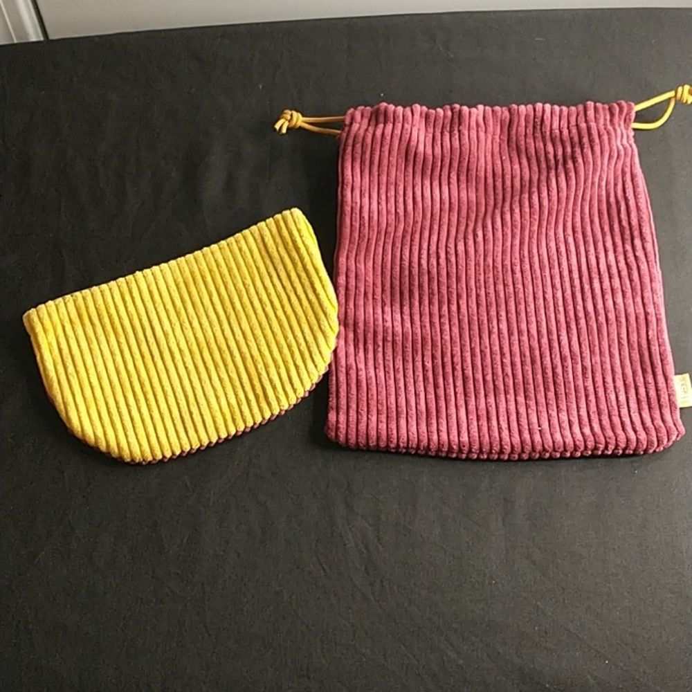 Ipsy drawstring bag and makeup case